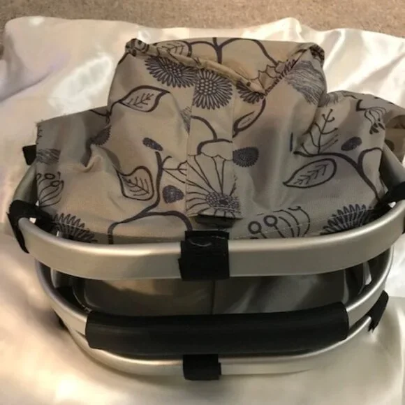 NEW Picnic Time Collapsible Basket. Insulated. Folding Aluminum Handles - Picture 2 of 4